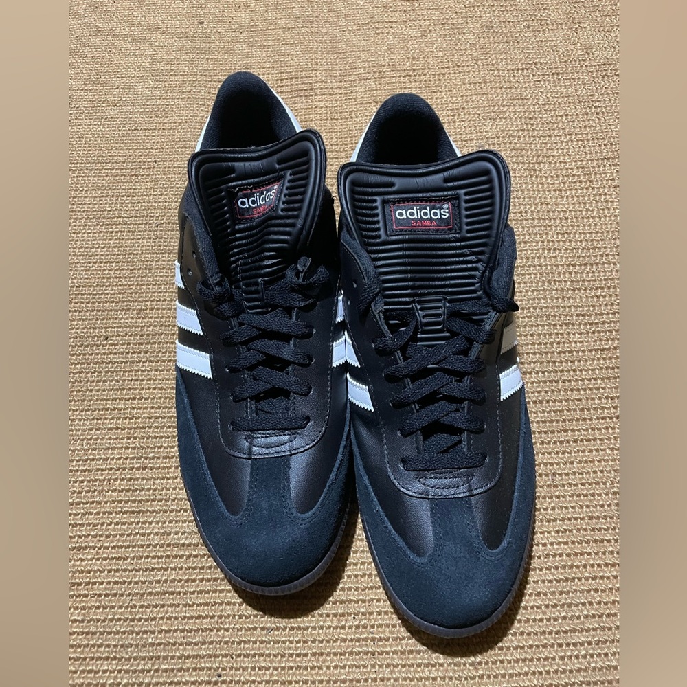 Size 12 men’s black adidas